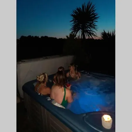 The Loft At Rock Cottage With Hot Tub Garvagh Exterior photo