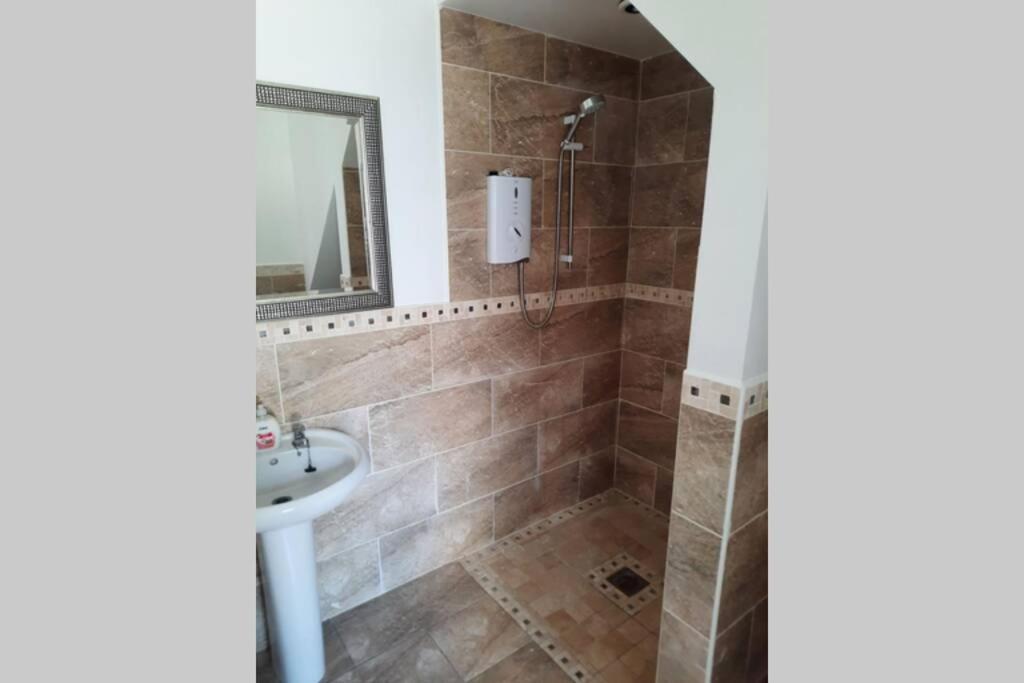 The Loft At Rock With Hot Tub * Garvagh